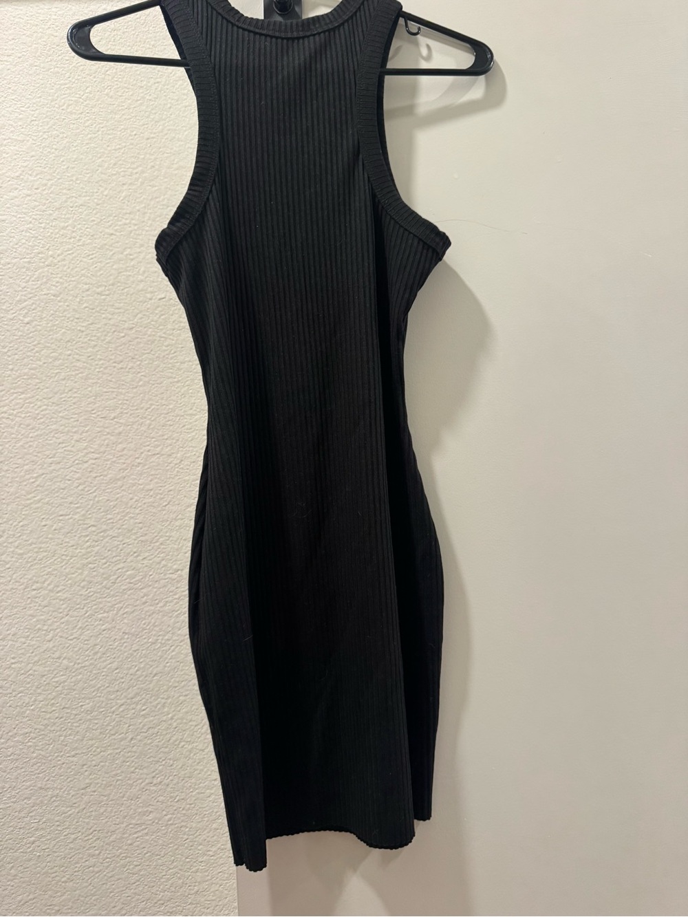 Sleeveless Black Ribbed Midi Dress